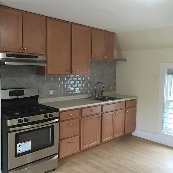 4 Austin St #2 — Photo 1