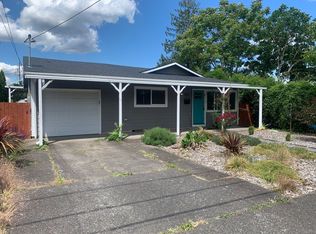 9811 SE Knight St, Portland, OR 97266