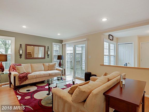 5th image of 8343 Marketree Cir