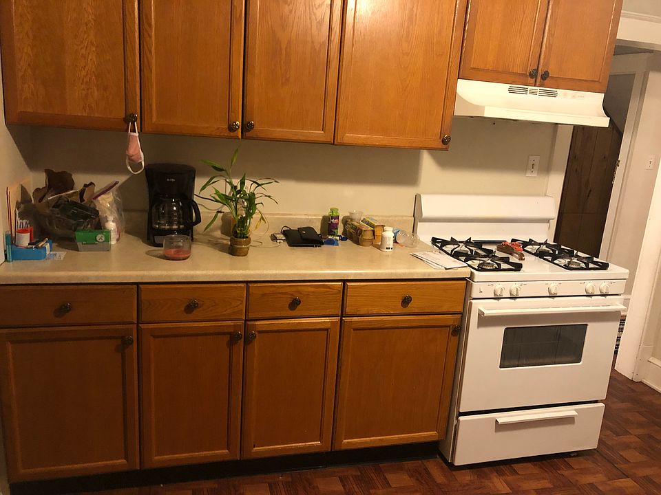 1st image of 1169 W Main St #2