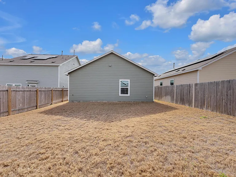 2812 Dezmond Diamond Ct — Photo 25