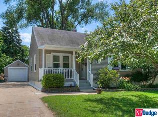 6327 Pierce St, Omaha, NE 68106