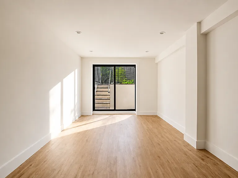 1817 George St #1R — Photo 14