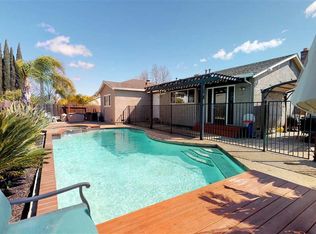 1980 Gamay Dr, Oakley, CA 94561
