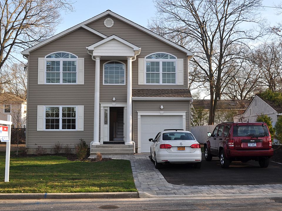 1st image of 13 Oakley St