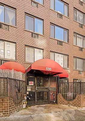 Rented by EXR | media 11