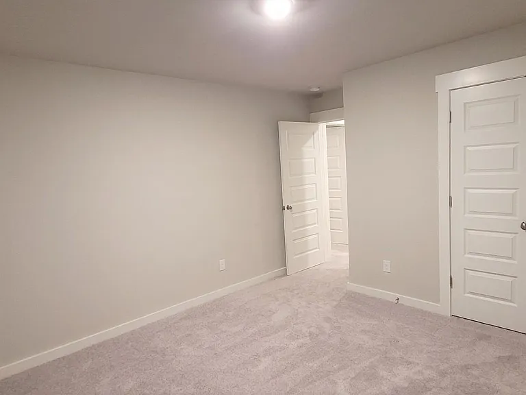 1706 Manuka Ln — Photo 21