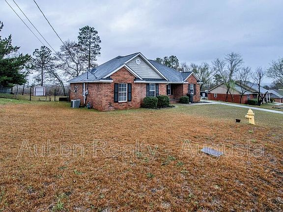 4th image of 4309 Wild Rose Dr