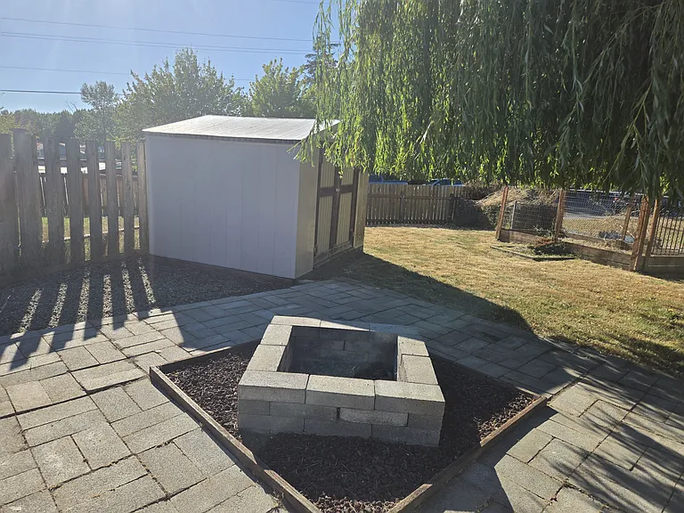 801 S 22nd Pl #A — Photo 13