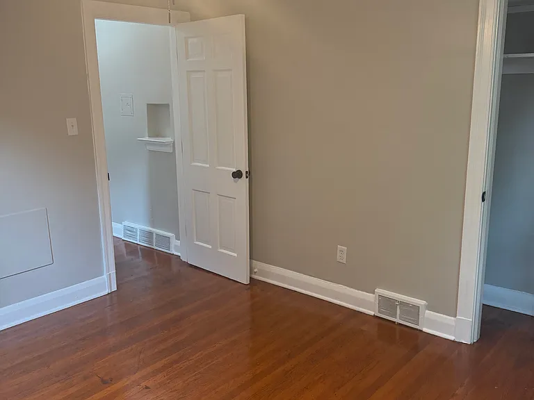4419 W Broadway #4 — Photo 7