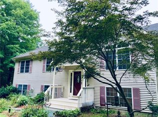 29 Stone Tent Rd, New Milford, CT 06776