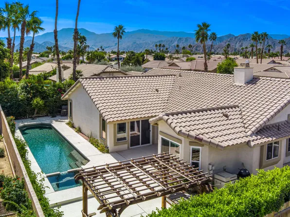 44120 Calico Cir, La Quinta, CA 92253