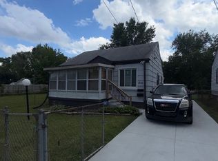 310 E Lyndon Ave, Flint, MI 48505