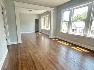 1852 W 58th St #2, Chicago, IL 60636