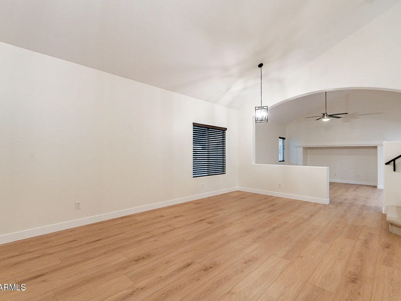 3 bed, 2.0 bath, 1744 sqft, $2,000 — Photo 2