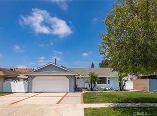 11571 New Zealand St, Cypress, CA 90630