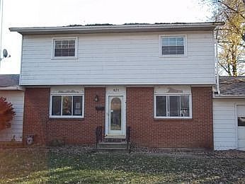 1st image of 421 Mooseheart Dr