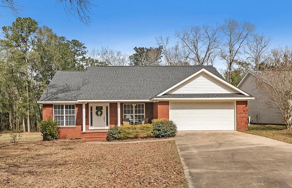 1st image of 308 Golf View Dr