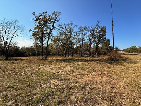 3rd image of 527 State Highway 175 E