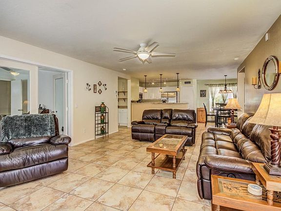3rd image of 12540 W Mauna Loa Ln