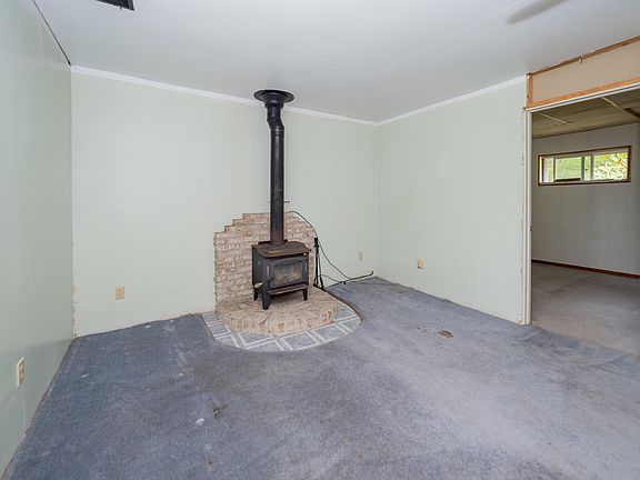5th image of 35145 Sweet Lake Dr