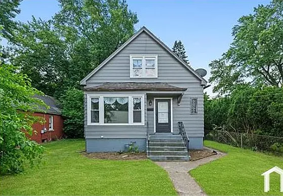 4 bed, $2,450 — Photo 3