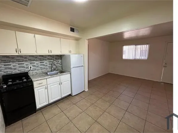 821 W 1st St APT B, Tempe, AZ 85281
