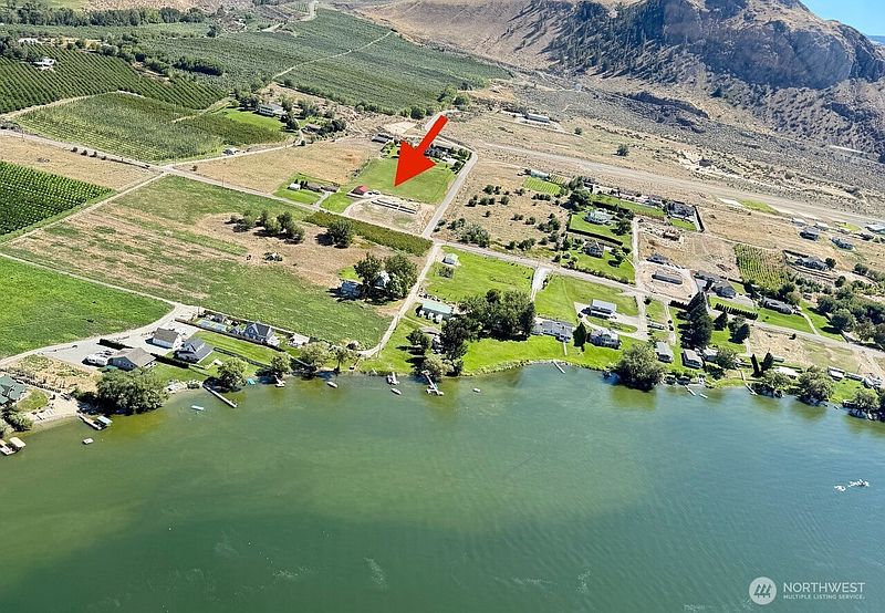 3rd image of 136 Eastlake Road