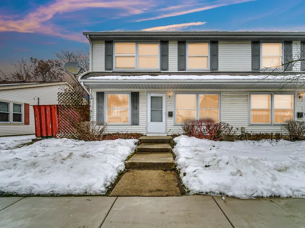 1793 Queensbury Cir #1, Hoffman Estates, IL 60169