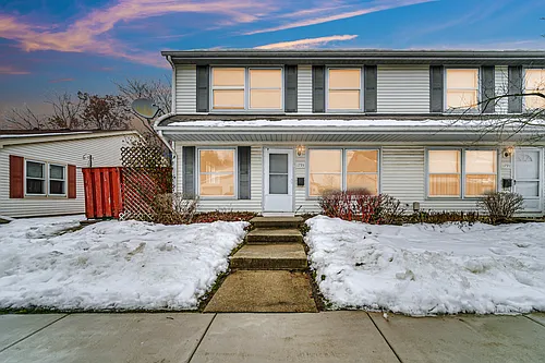 1793 Queensbury Cir Photo 1