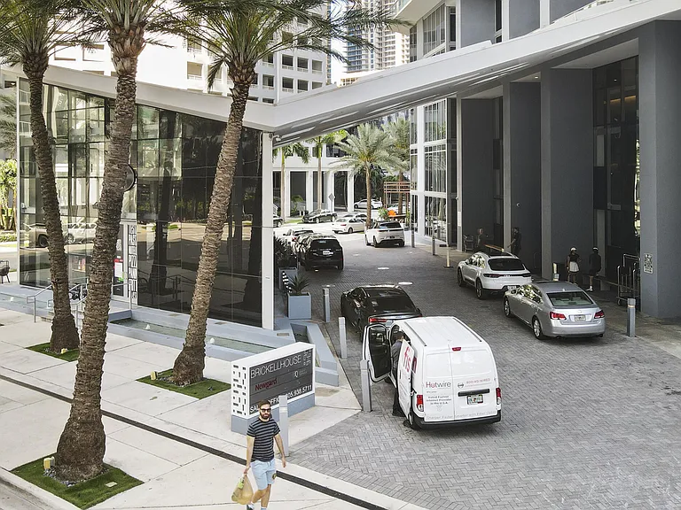 1300 Brickell Bay #2105 — Photo 24