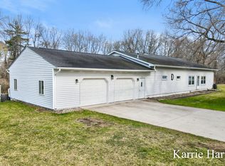 103 S Greenville Rd, Greenville, MI 48838