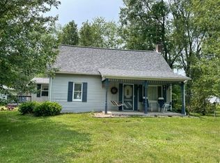 2695 N 1500th Rd W, Dugger, IN 47848