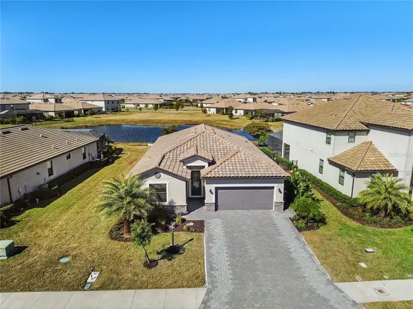 15719 Islandwalk Ave, Bradenton, FL 34211