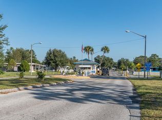 16126 Brookridge Blvd, Brooksville, FL 34613