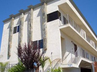 11339 Oxnard St, North Hollywood, CA 91606