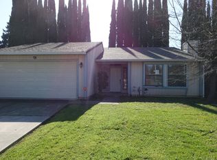 19 Adrian Ct, Sacramento, CA