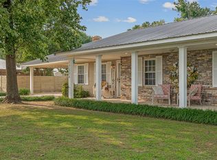 17504 Division St, Kennett, MO 63857