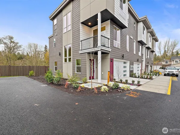 5015 144th Street SW #B3, Edmonds, WA 98026