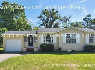 8267 Paul Jones Dr, Jacksonville, FL 32208