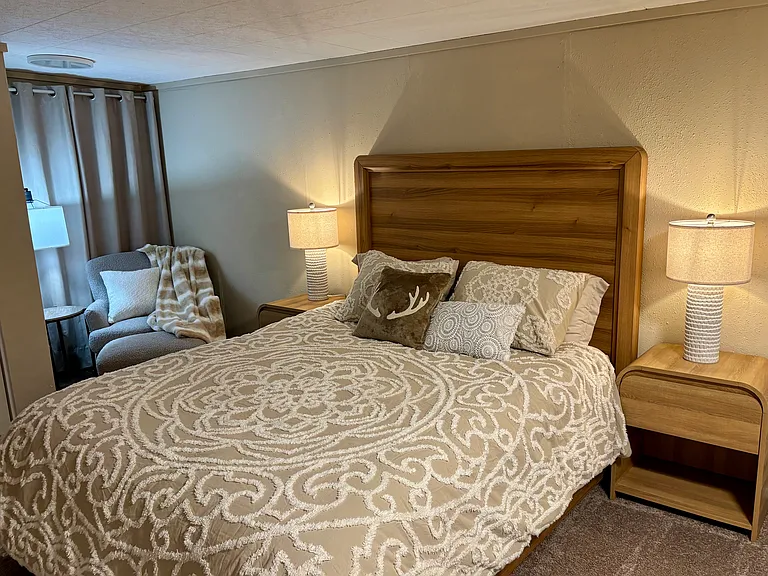 Animosa Dr — Photo 15