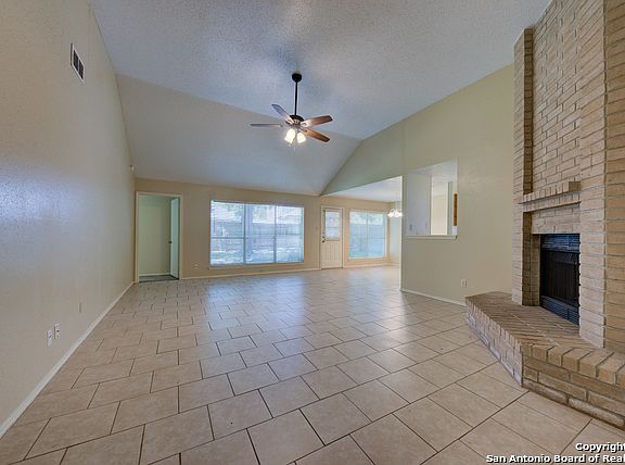 5th image of 2805 Kline Cir
