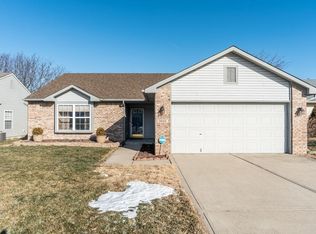 9640 Claymore Dr, Fishers, IN 46038