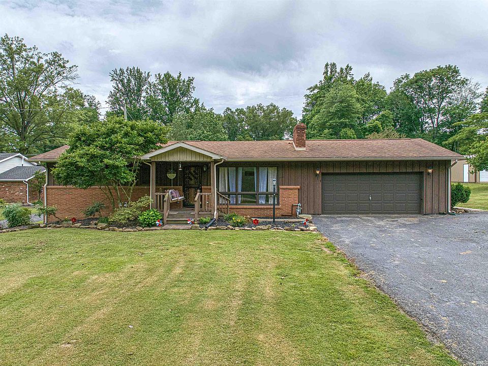 1st image of 577 W Degonia Rd