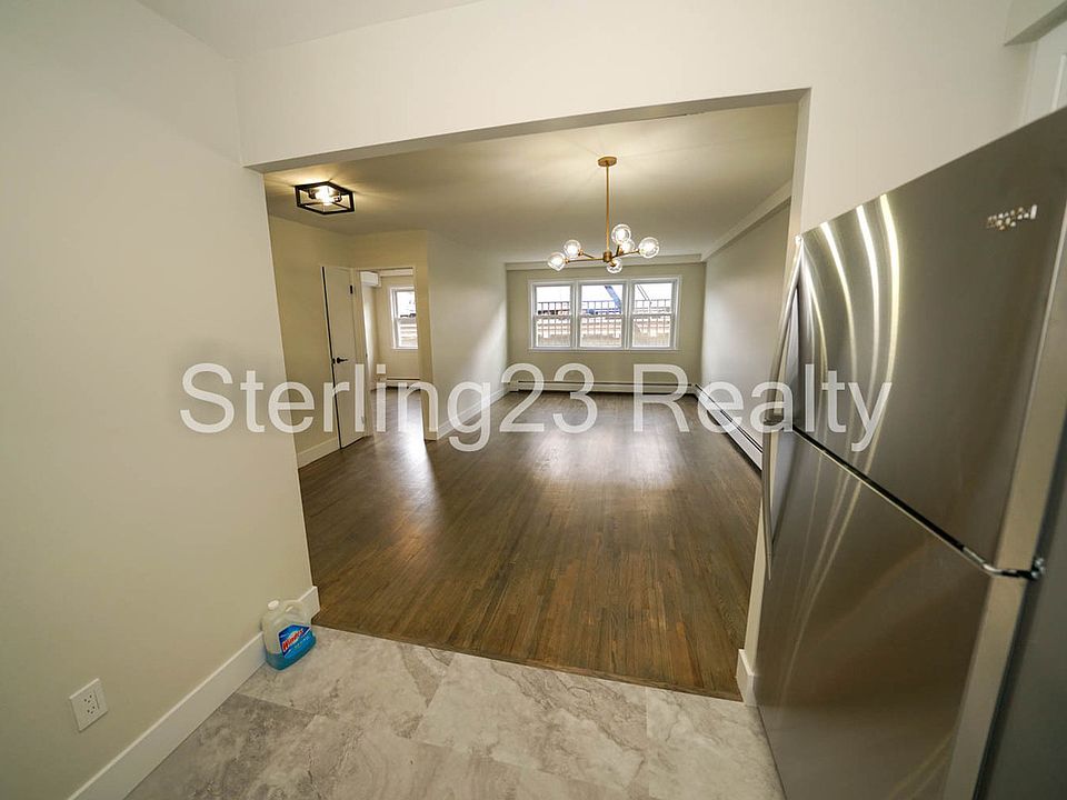 1st image of 31-16 31st St #3C