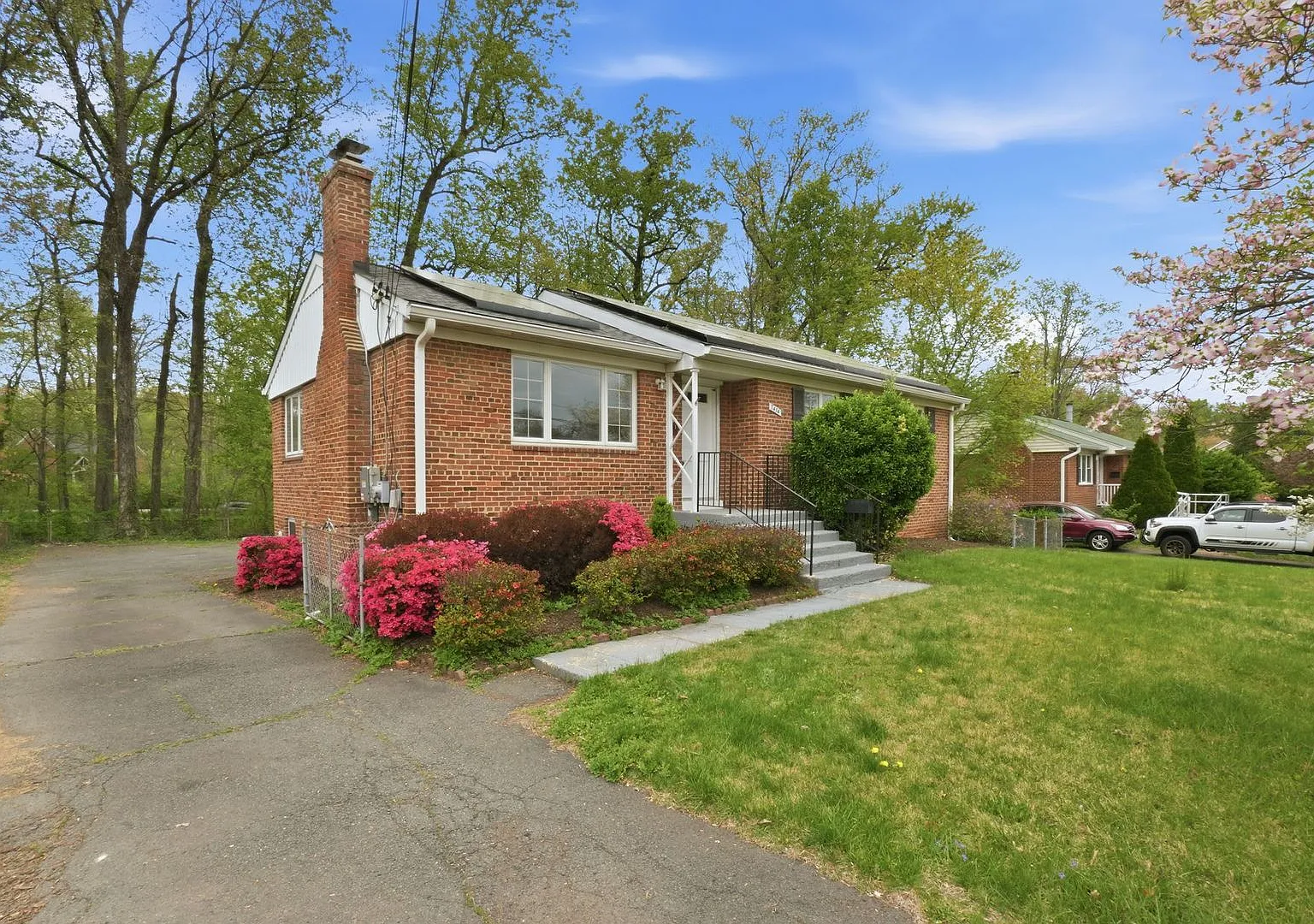 This inviting four bedroom, two bath home with a spacious detached two car garage is located in t... — Photo 2
