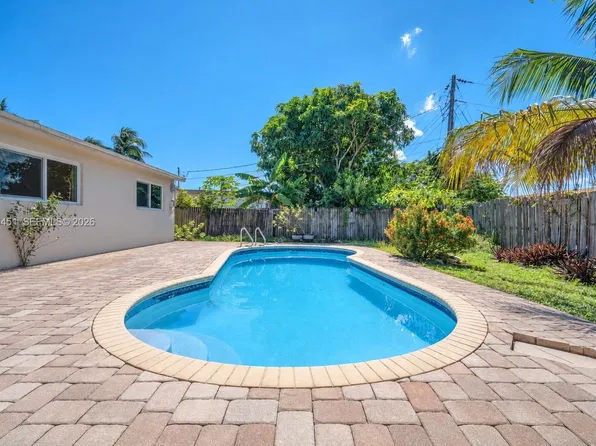 4071 NW 3rd Ter, Pompano Beach, FL 33064