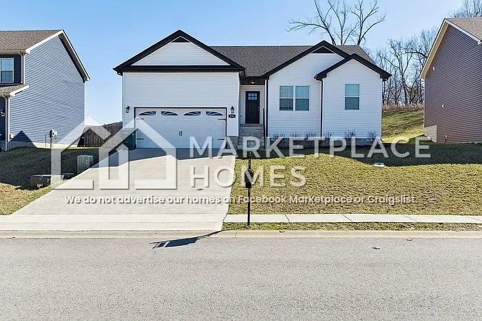 534 Somerset Ln — Photo 1