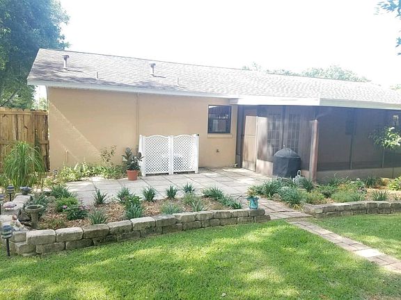 5th image of 5761 SE 23rd Ln