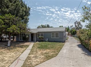 133 E South St, Rialto, CA 92376